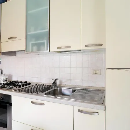Villa Pairola - *